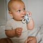 Прорізувач для зубів силіконовий "Квіточка" (Блакитний) /"Babyono" - lebebe-boutique - 2