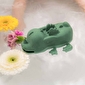 Игрушка-поливалка для ванной Lilliputiens Дракончик Джо (83360) - lebebe-boutique - 7