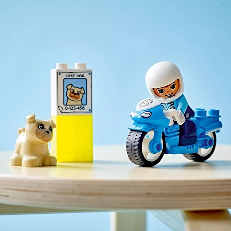 LEGO Конструктор DUPLO Town Поліцейський мотоцикл 10967 - lebebe-boutique - 4