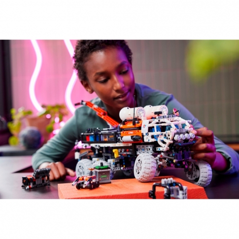 Конструктор LEGO Technic Марсохід команди дослідників - lebebe-boutique - 6