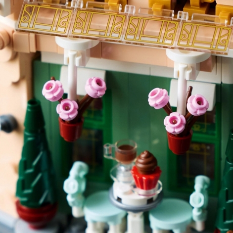 Конструктор LEGO Icons Французька кав'ярня - lebebe-boutique - 7