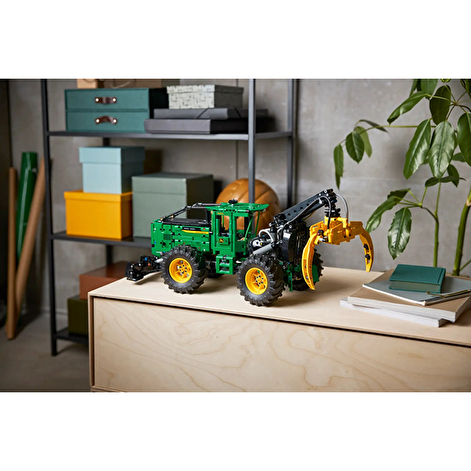 LEGO Конструктор Technic Трелювальний трактор «John Deere» 948L-II - lebebe-boutique - 3