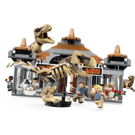 LEGO Конструктор Jurassic Park Центр відвідувачів: Атака тиранозавра й раптора - lebebe-boutique - 4