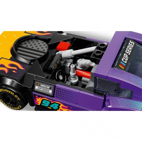 LEGO Конструктор Speed Champions NASCAR® Next Gen Chevrolet Camaro ZL1 - lebebe-boutique - 9