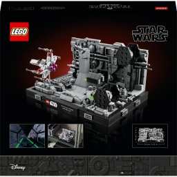 LEGO Конструктор Star Wars Діорама «Політ над Зіркою Смерті»