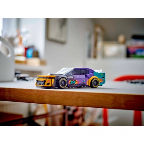 LEGO Конструктор Speed Champions NASCAR® Next Gen Chevrolet Camaro ZL1 - lebebe-boutique - 10