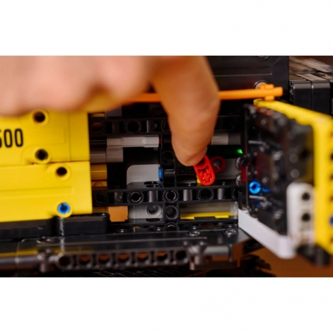 Конструктор LEGO Technic Екскаватор Volvo EC500 Hybrid - lebebe-boutique - 11