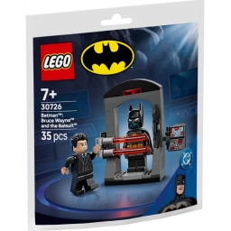 Конструктор LEGO recruitment Super Heroes Batman: Брюс Вейн і костюм Бетмена