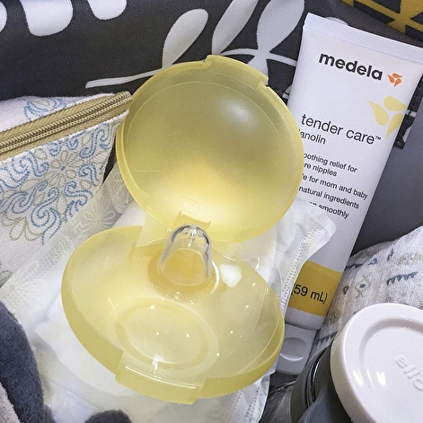 Накладки для кормления Medela Contact Nipple Shield Medium 20 мм 2 шт - lebebe-boutique - 7