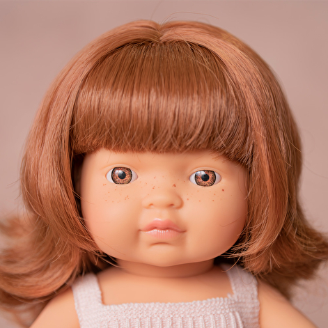 Кукла Miniland рыжая девочка с веснушками в одежде (подарочн. коробка) 38 см - lebebe-boutique - 4