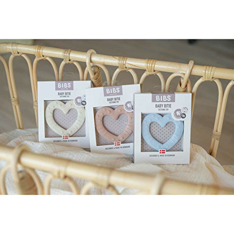 Игрушка грызунок BIBS Baby Bitie Heart, возраст 3+ міс Sage - lebebe-boutique - 2