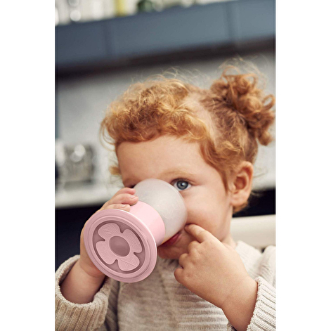 Набор детской посуды  Baby Dinner Set Powder Pink (тарелка, ложка, слюнявчик, чашечка) BABYBJÖRN - lebebe-boutique - 4