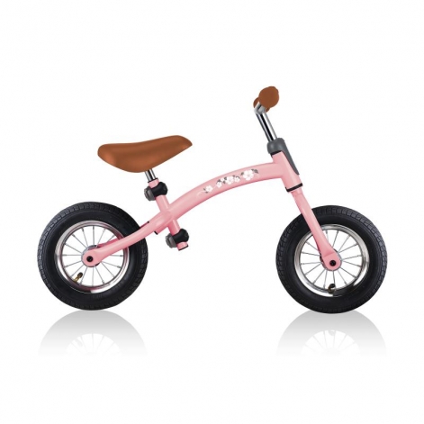 Биговел (самокат) GLOBBER серии GO BIKE AIR, пастельный розовый, до 20кг, 3+, 2 цв. - lebebe-boutique - 4