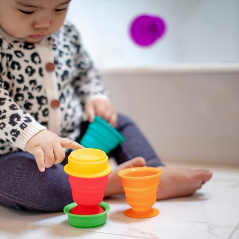 Игрушка развивающая Baby Einstein "Stack & Squish Cups" - lebebe-boutique - 4